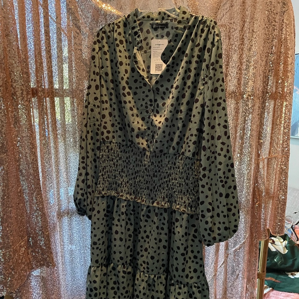 Spotted mini-dress